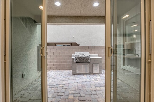 Building Photo - 11655 Redwood Mountain Ave