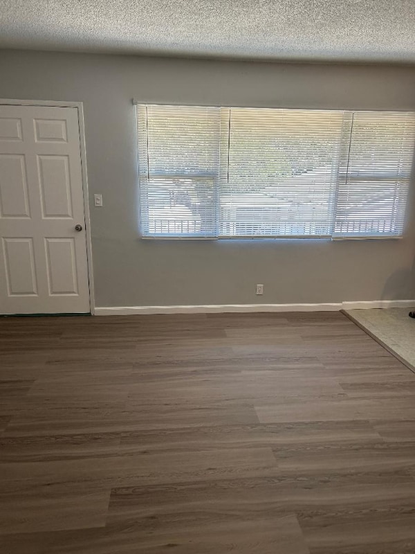 Building Photo - 2621 W Ramona Rd