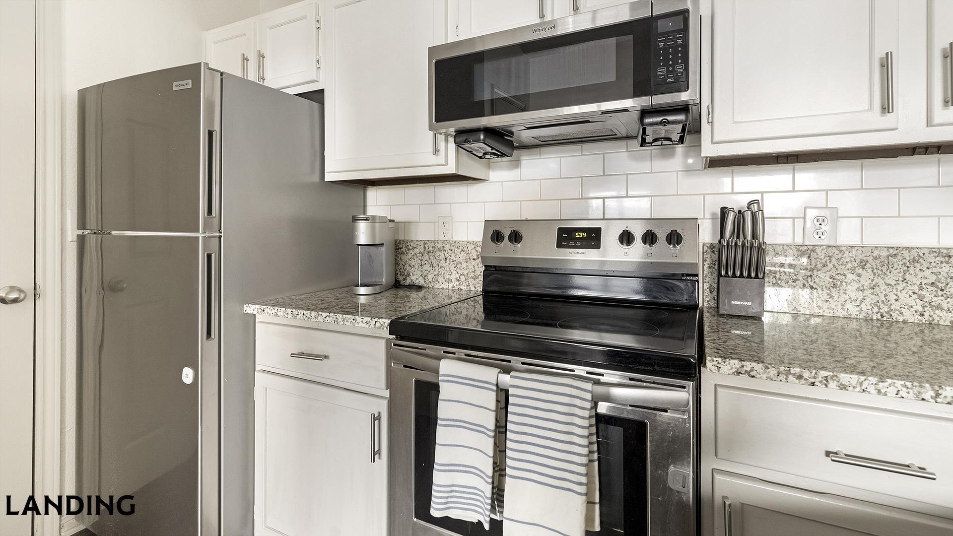 Building Photo - 19275 Stone Oak Pkwy