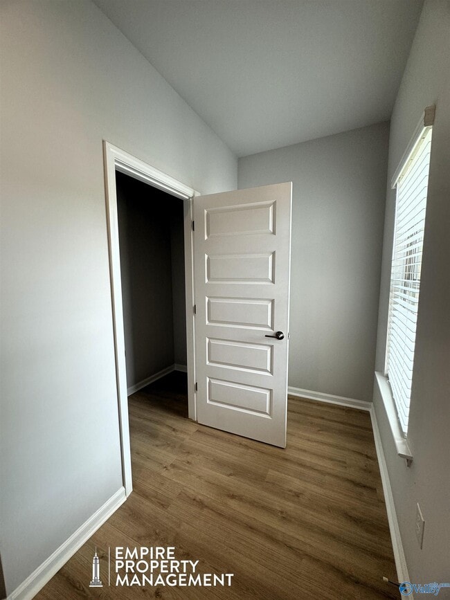 Building Photo - 318 Cornstalk Cir