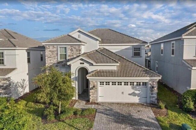 Building Photo - 9047 Stinger Dr
