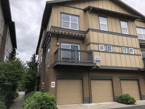 Building Photo - Modern Townhome Near Elmonica MAX – Minutes to Nike, Costco & Dining