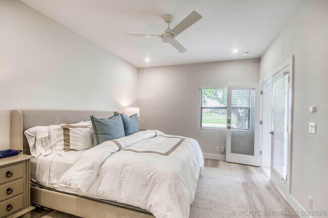 Building Photo - 757 Windermere Way