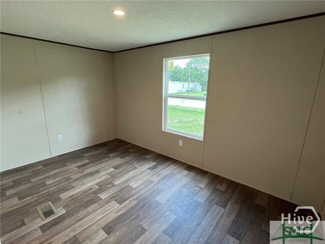 Building Photo - 51 Miles Park Rd