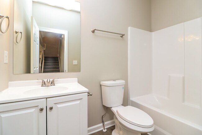 Building Photo - 2607 Church St NW