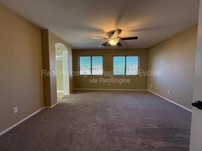 Building Photo - 8014 W Pima St