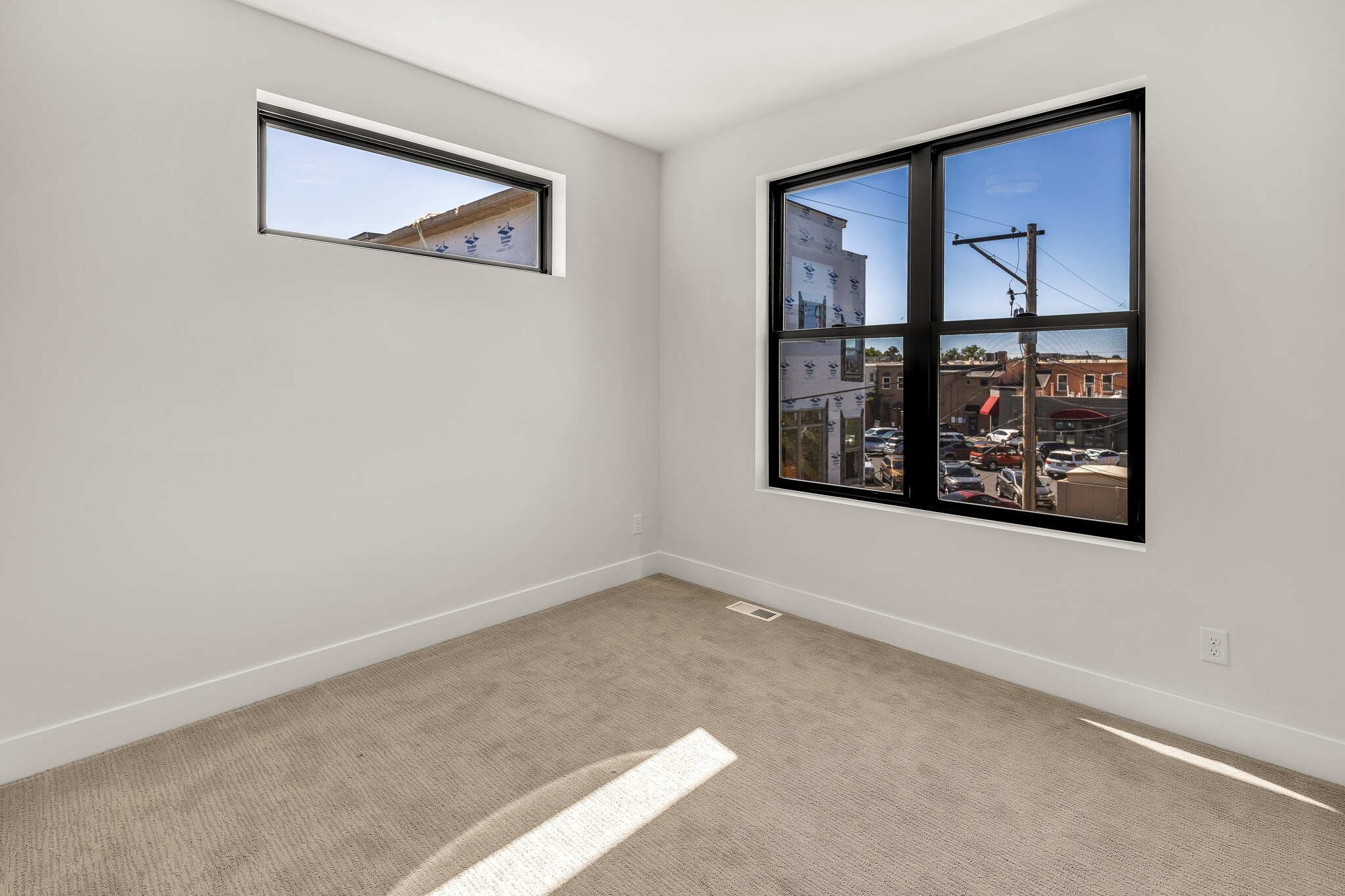 2nd bedroom - 5634 South Curtice Street