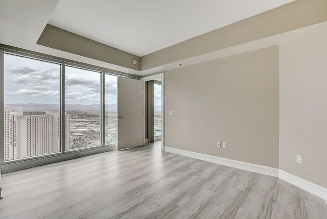Building Photo - Sky Las Vegas-Strip/City/Red Rock Mtn Views from this Stunning 2Bd/2.5Ba Residence