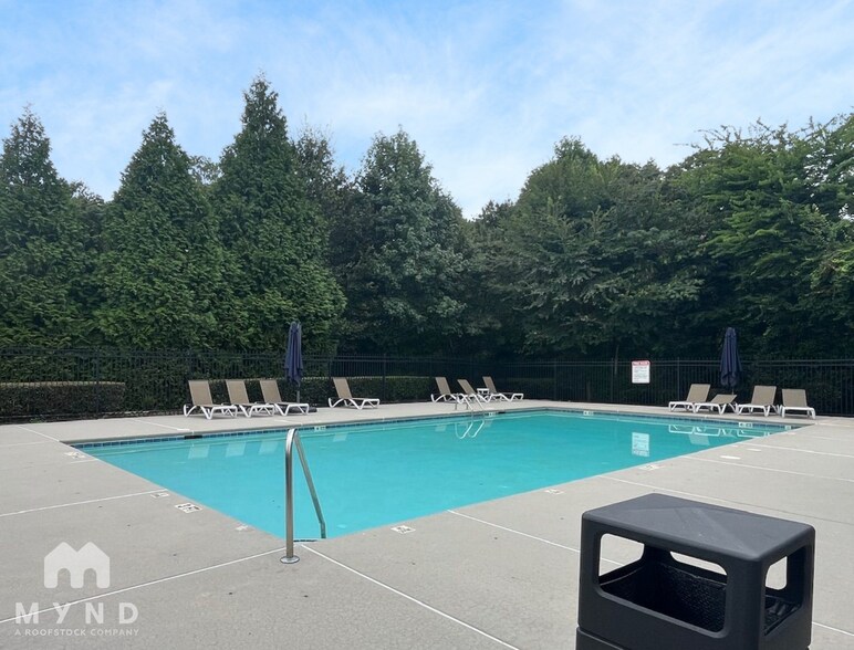 Building Photo - 2090 Appaloosa Way