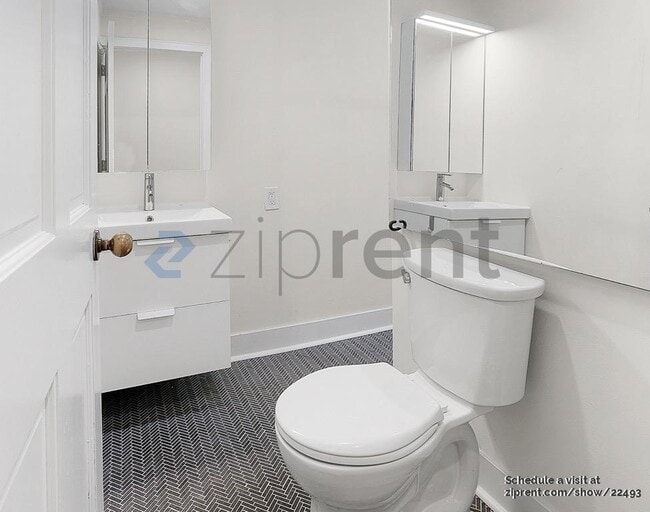 Building Photo - 1519 3rd Ave