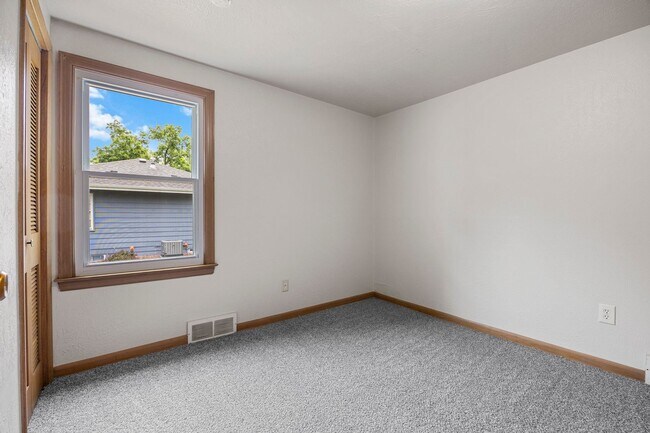 Building Photo - 4 Bedroom Remodeled with 2 Stall Detached Garage