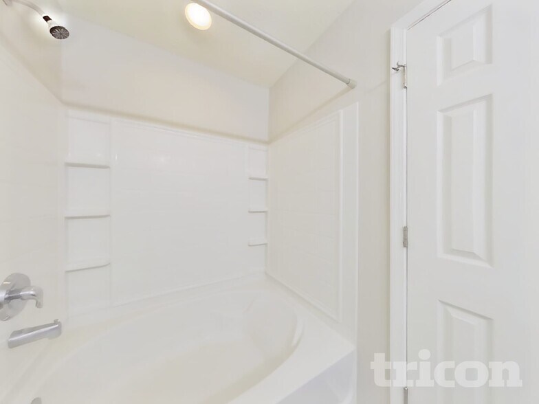 Building Photo - 5006 Hancock Cir