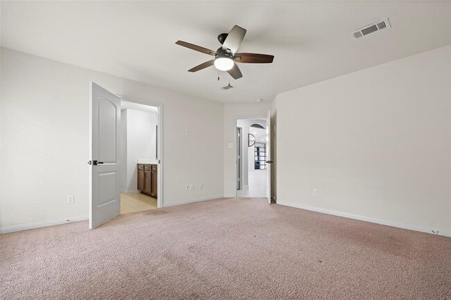 Building Photo - 9811 Texas Cut Ln
