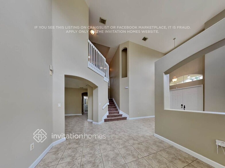 Building Photo - 15392 SW 117th Ln