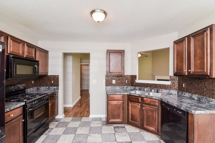 Building Photo - 5115 Bridle Point Pkwy