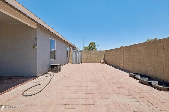 Building Photo - 11904 N 76th Ln