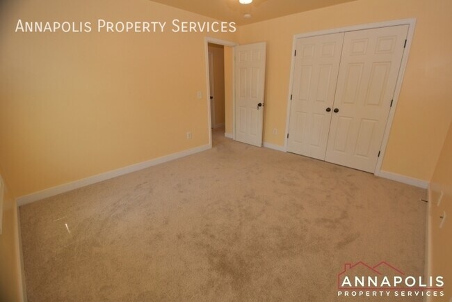 Building Photo - 110A Sabrina Ln