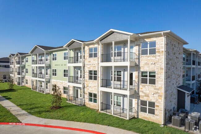 Building Photo - Enclave at Lake Pointe Senior Community