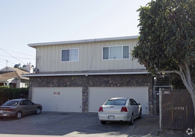 Primary Photo - 9034 Hillside St