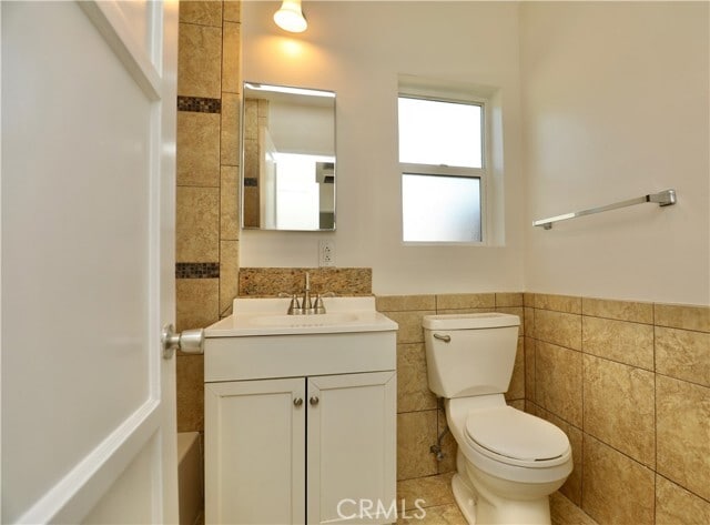 Building Photo - 14853 Anaconda St