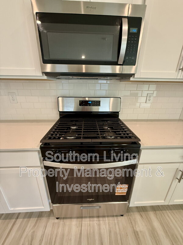 Building Photo - 12415 Lady Bell Dr