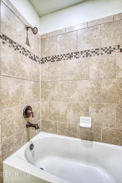 Building Photo - 7751 Enchanted Path Dr