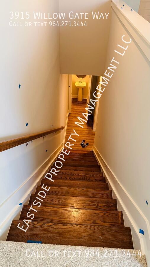 Building Photo - 3915 Willow Gate Wy