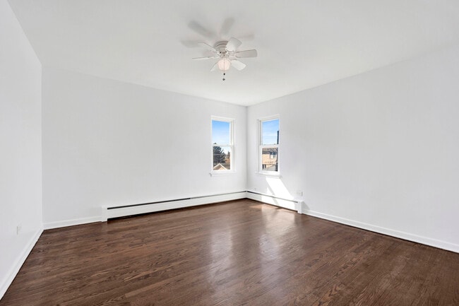 Building Photo - 1616 N 17th Ave
