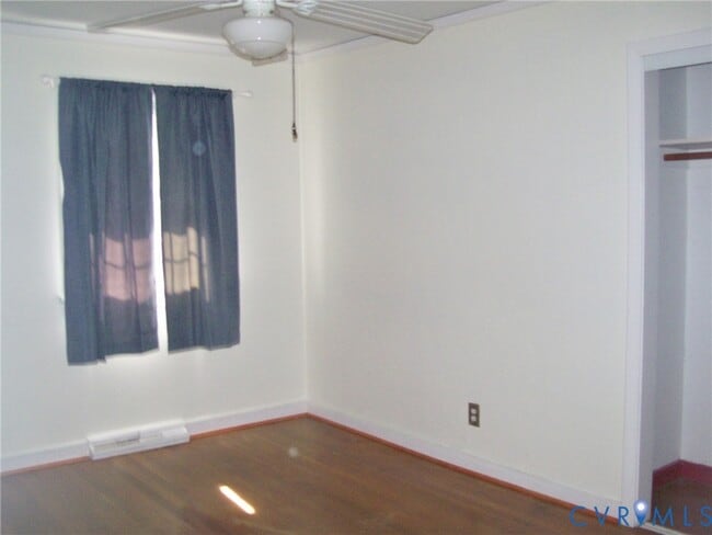 Building Photo - 1243 Peck Rd