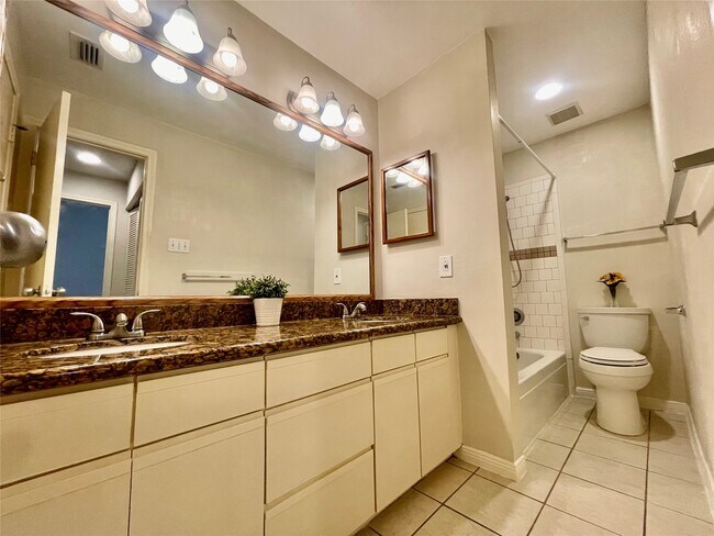 Building Photo - 4144 Greystone Way