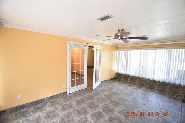Building Photo - 1301 Druid Rd