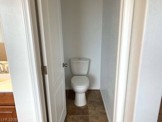 Building Photo - 7752 Broadloom Ct