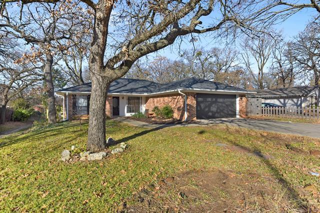 Building Photo - 2302 Jacqueline Dr