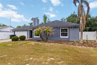 Building Photo - 7832 Barberry Dr