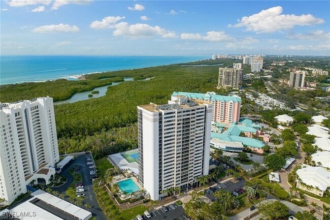 Primary Photo - 5601 Turtle Bay Dr