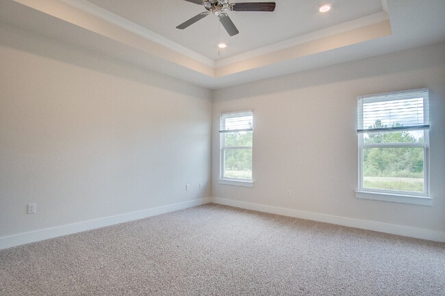 Building Photo - Holiday Sunshine! Deer Run 4BR/3BA Home – Solar, Community Pool & ½ Deposit for Active Military