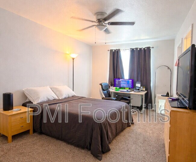 Building Photo - 9106 Gale Blvd