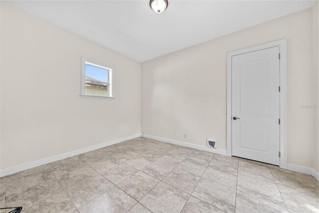 Building Photo - 3916 Hudson Ln