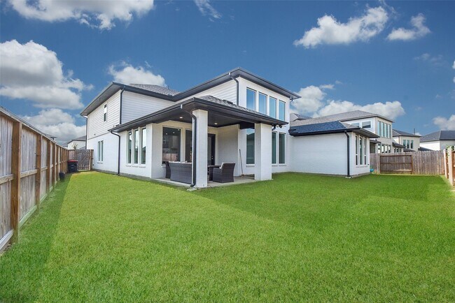 Building Photo - 8906 Luddenham Lilac Ln