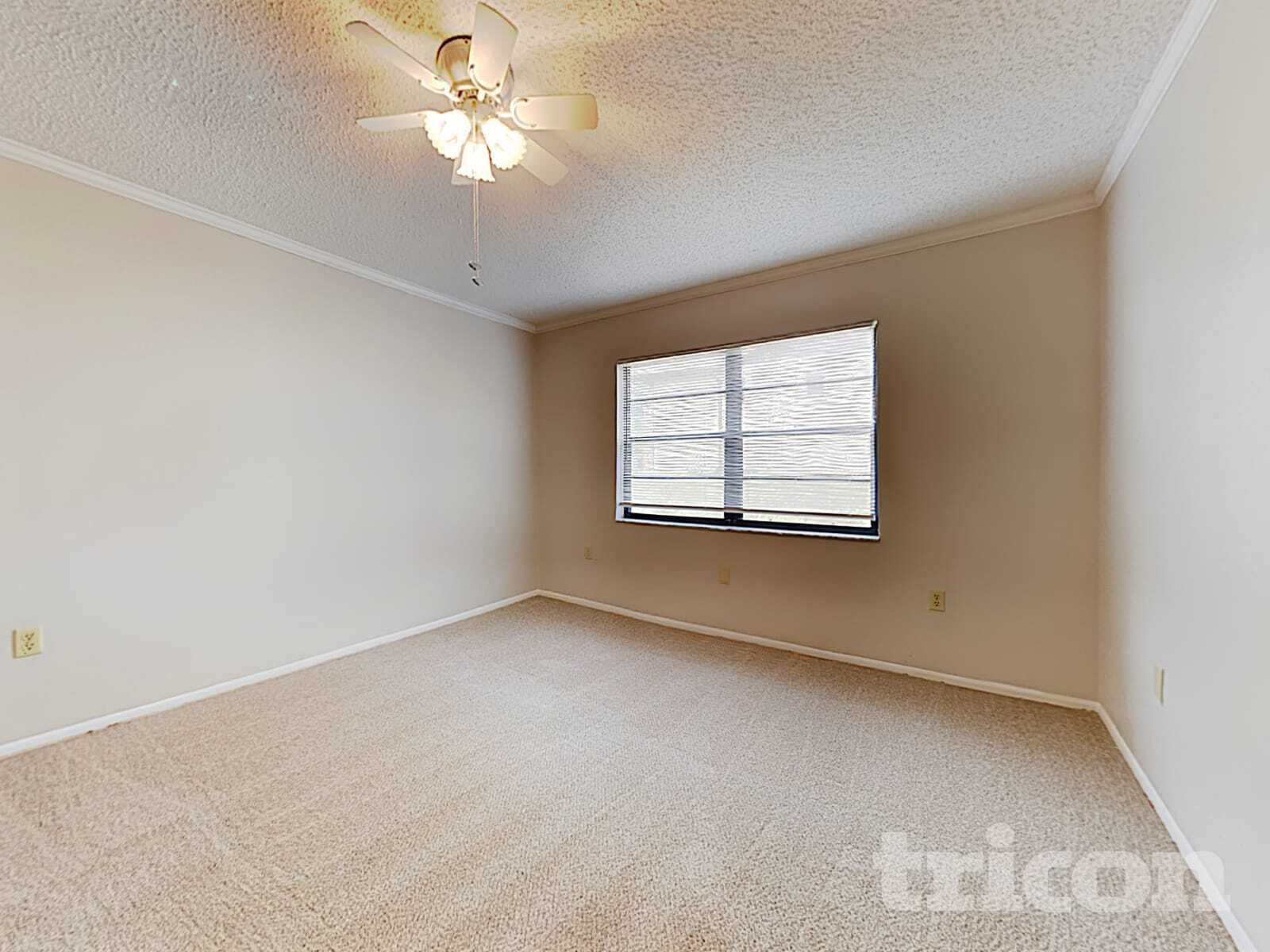 Building Photo - 10457 Laval St