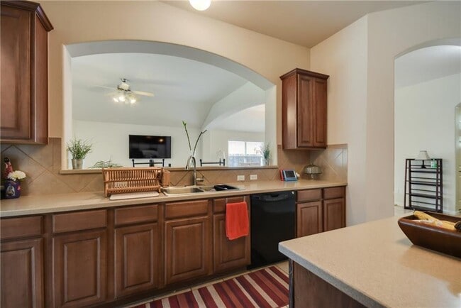 Building Photo - 4490 Heritage Well Ln