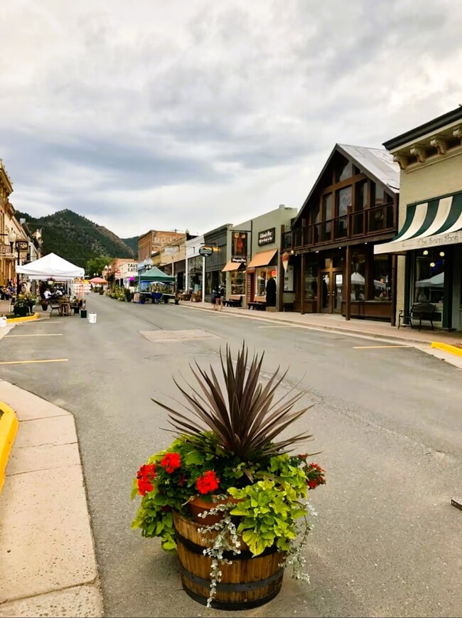 Building Photo - 1237 CO-103