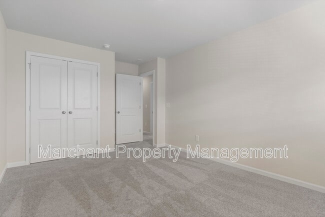 Building Photo - 211 Backstay Ln