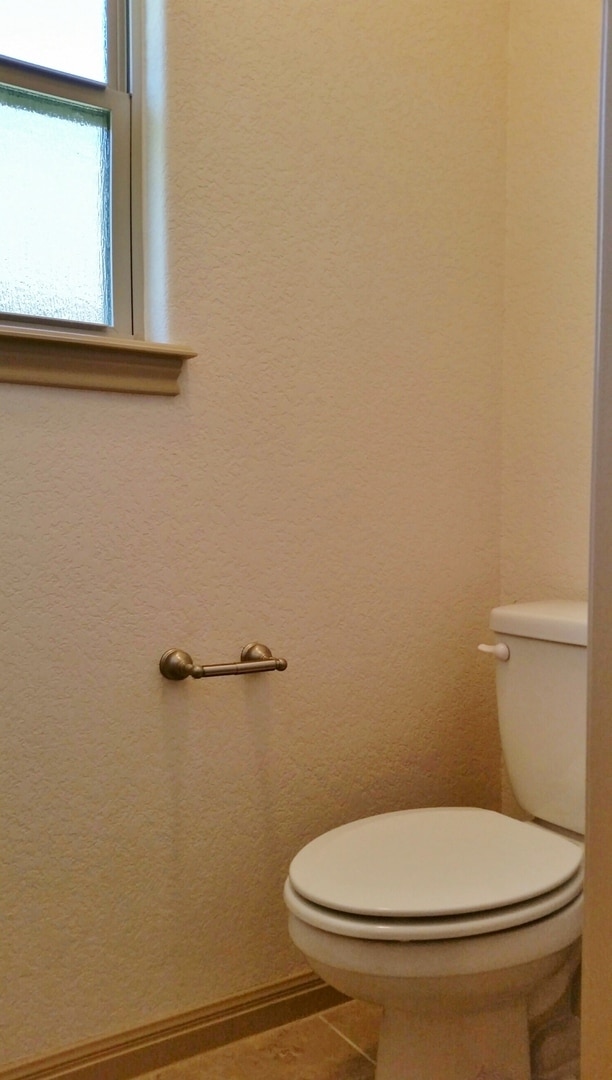 Building Photo - 3 Bedroom 2 Bathroom Georgetown Home