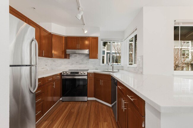 Building Photo - Welcome to Cambria Hills!