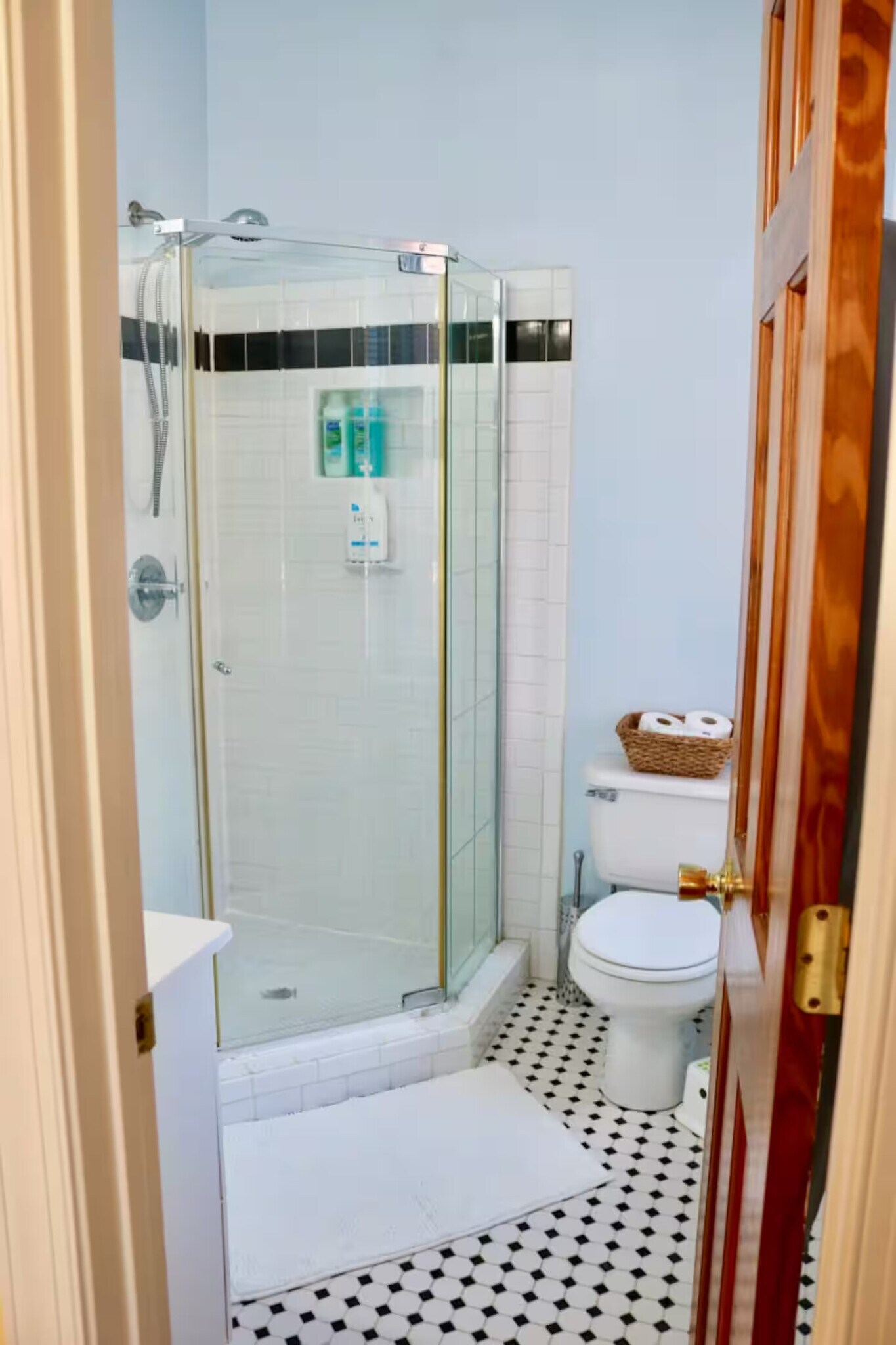 Building Photo - 1710 W Leigh St