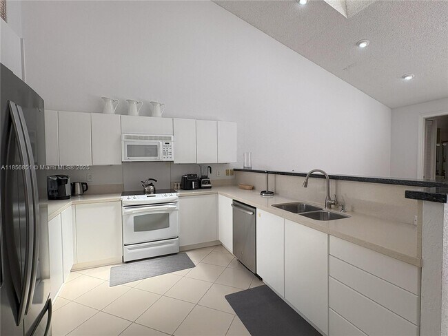 Building Photo - 2538 Windsor Way Ct