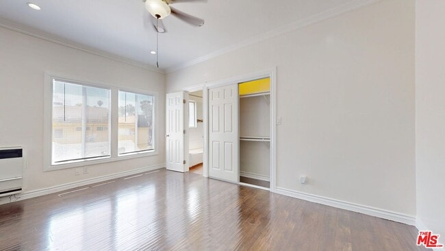 Building Photo - 334 Heliotrope Dr