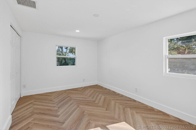 Building Photo - 2302 Cortez Blvd