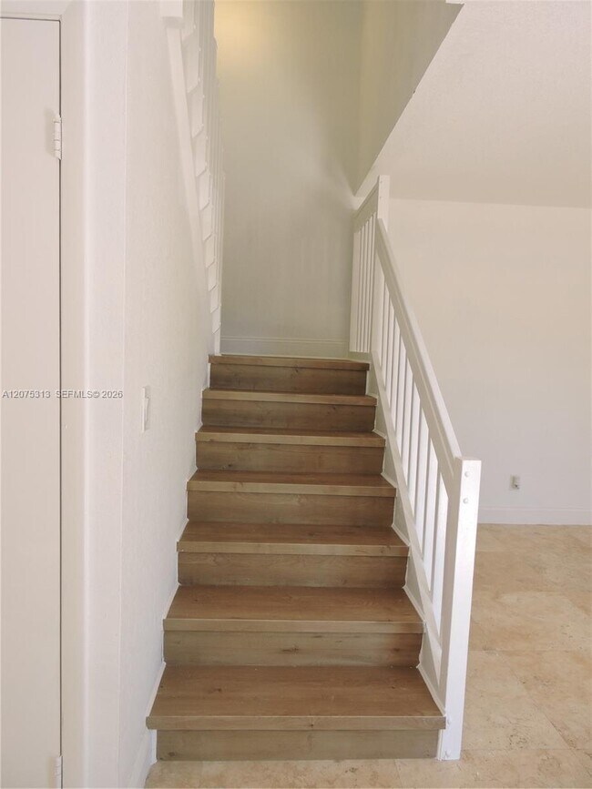 Building Photo - 1316 SW 118th Terrace